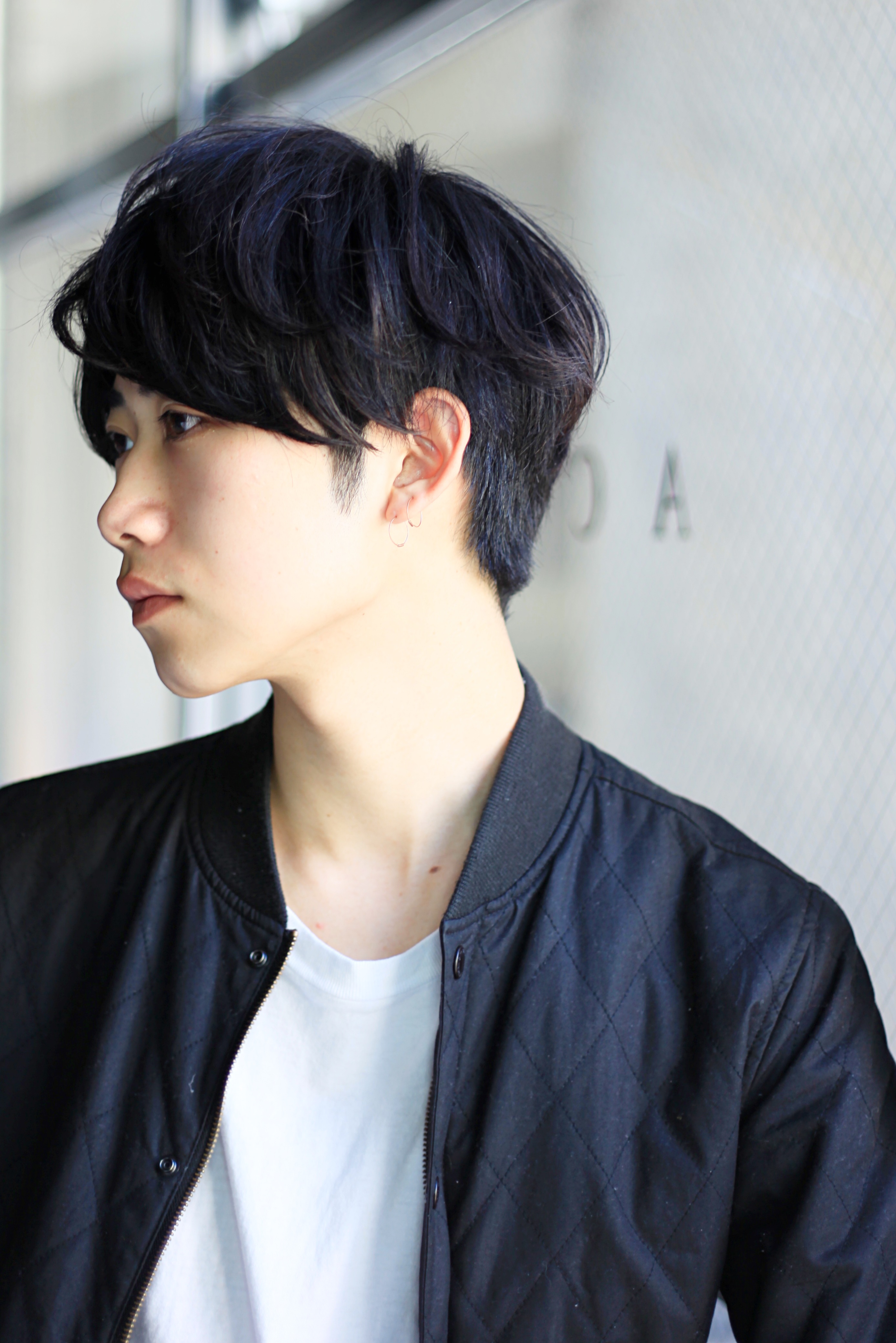 髪型 ショート 膨らむ